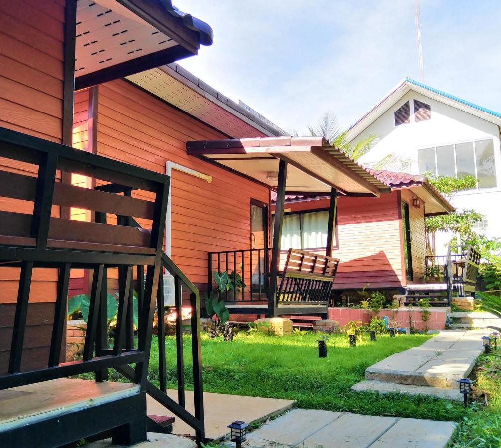 Guesthouse 88 Phang Nga Exterior photo